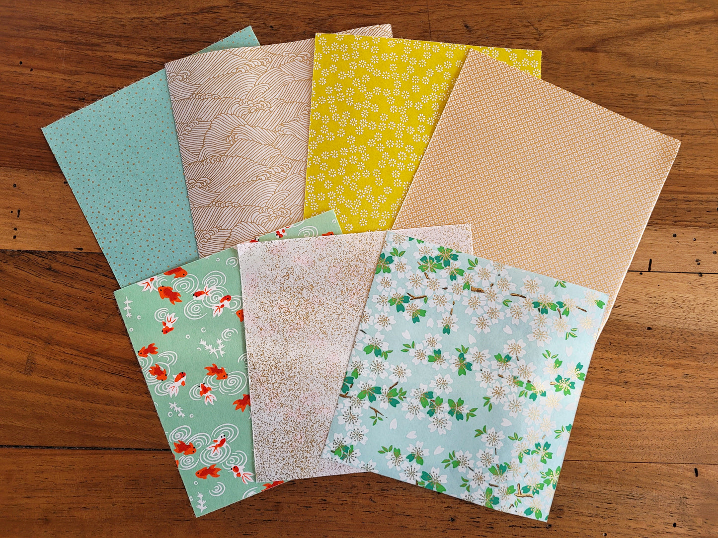 Kit of 7 Japanese origami papers - "Bergamot" - Green, mint, white, gold