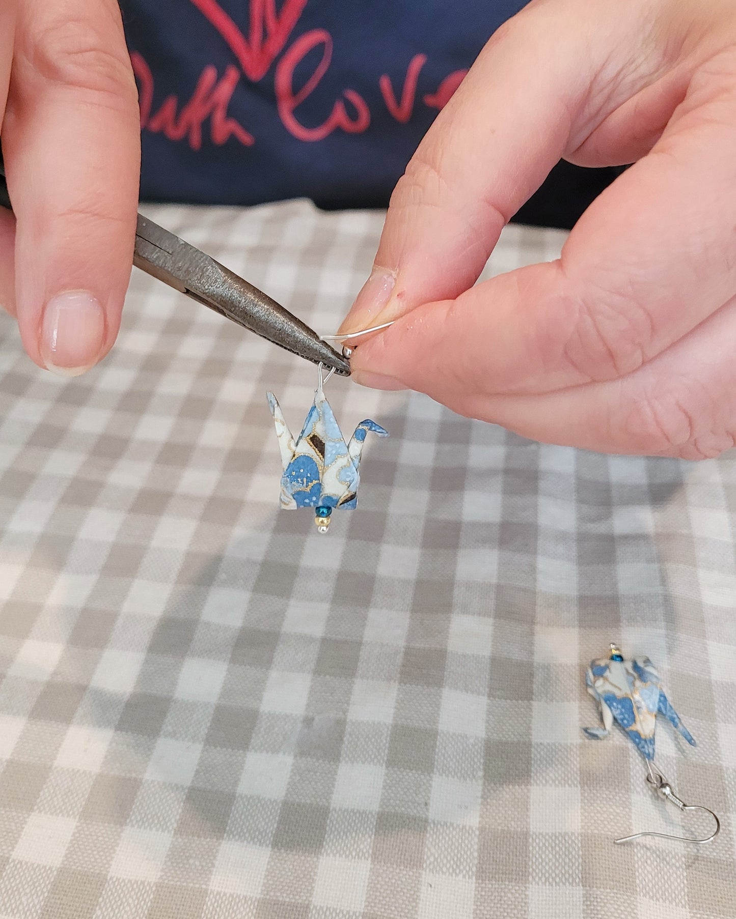 Workshop - Creation of a pair of origami earrings