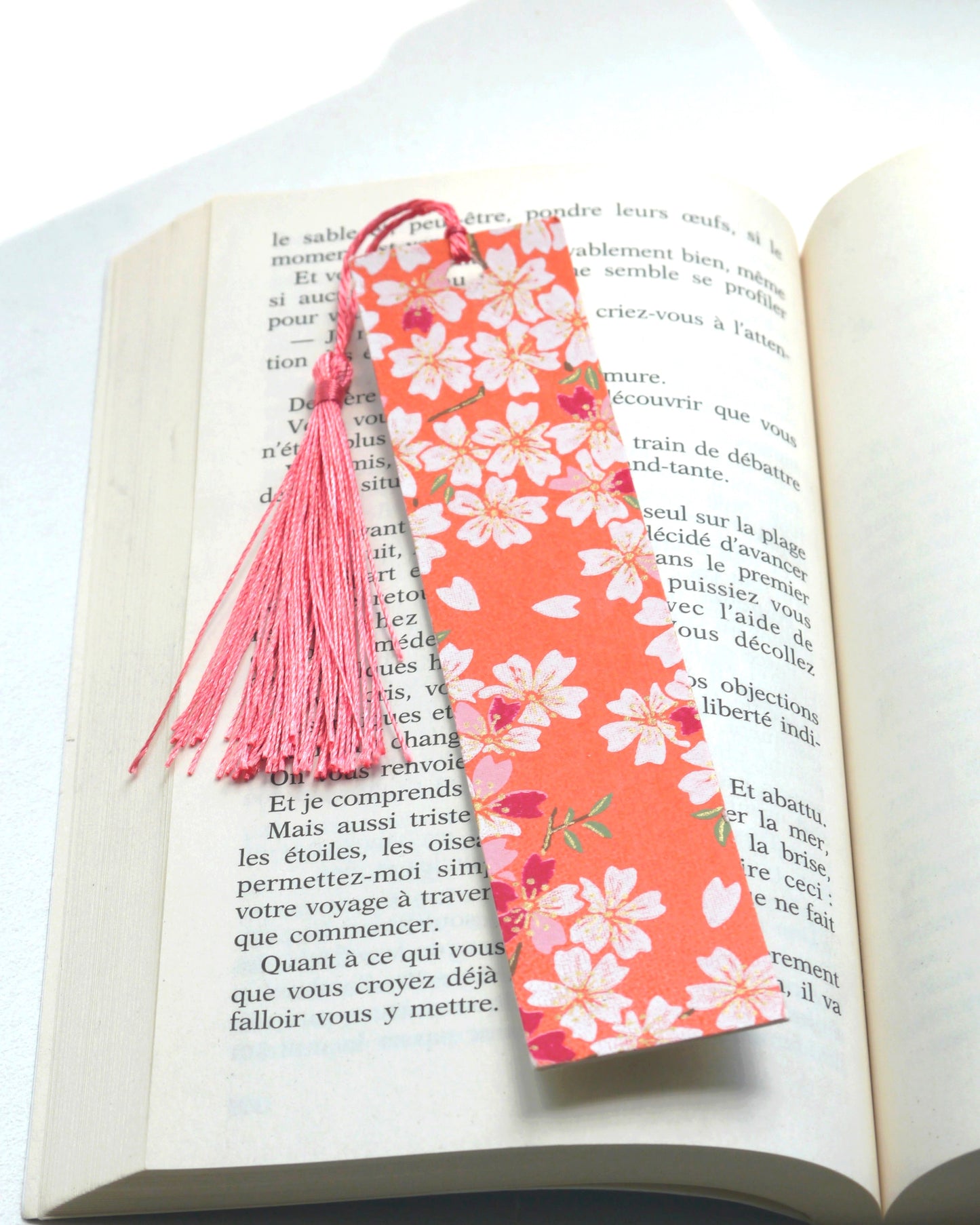 Marque-page en papier japonais - Fleurs corail