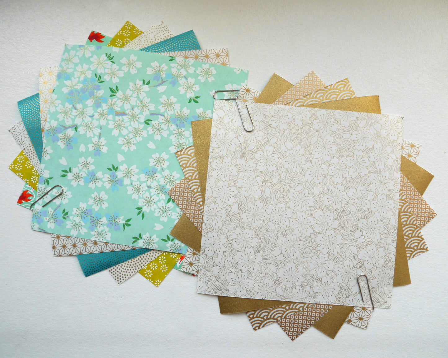 Kit de 6 papiers origami japonais 14x14 cm - "Bergamote" - Vert, menthe, blanc, doré
