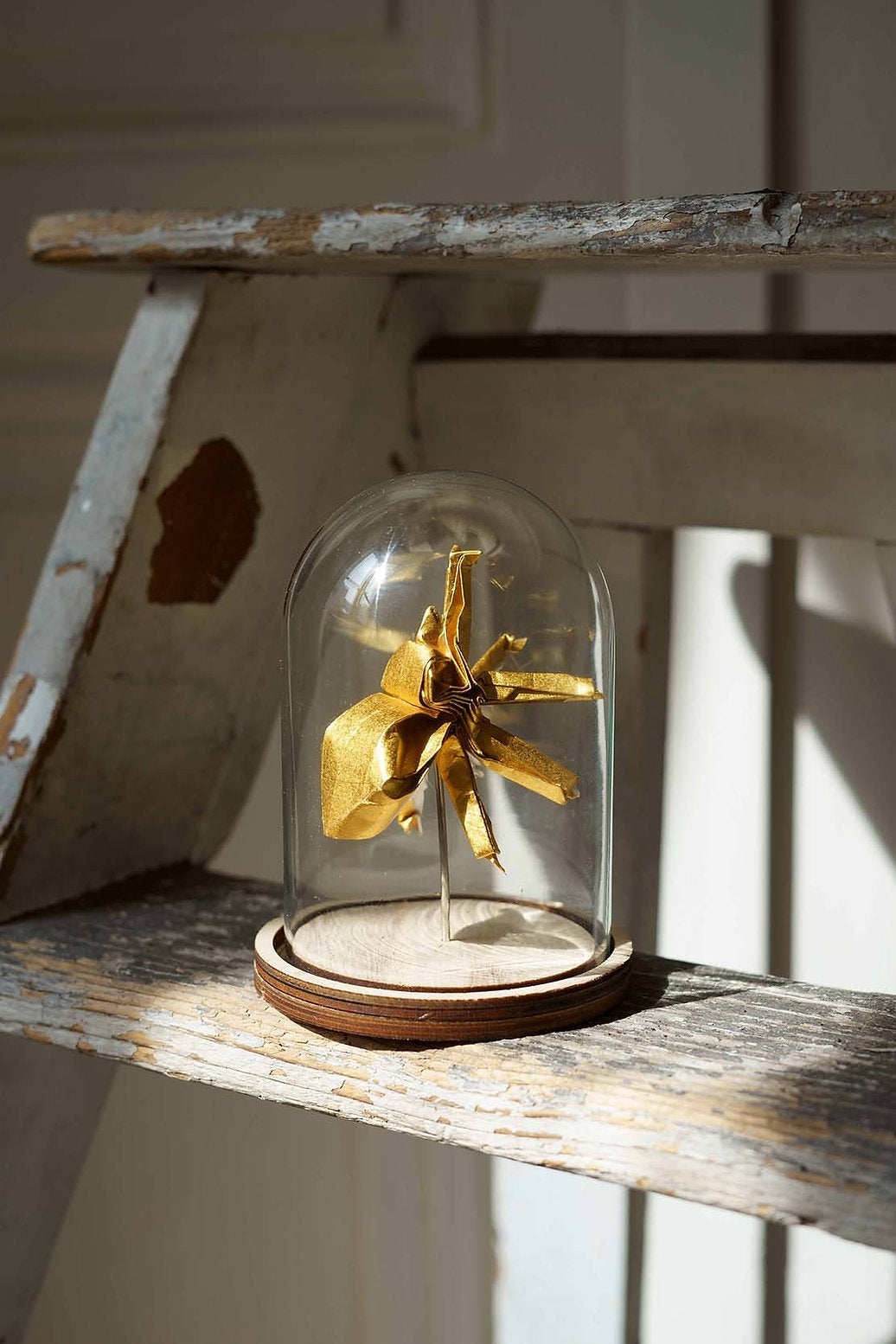 Small glass bell - Golden origami beetle