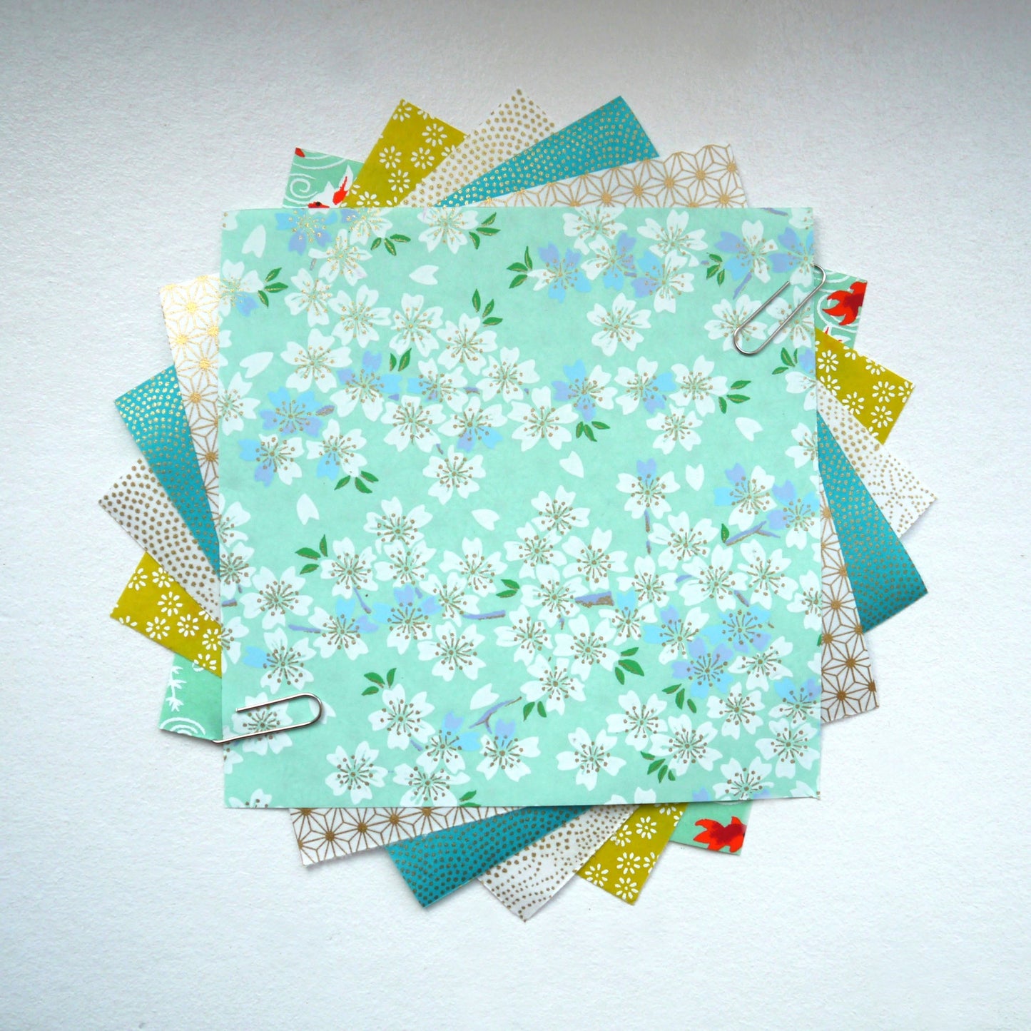 Kit of 7 Japanese origami papers - "Bergamot" - Green, mint, white, gold