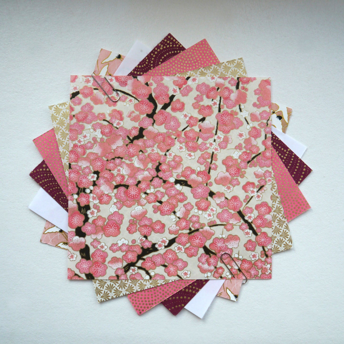 Kit de 6 papiers origami japonais 15x15 cm - "Cerisier" - rose, blanc, doré