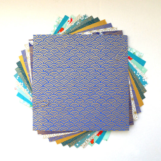 Kit of 16 Japanese origami papers - "Hydrangea" - Blue, green, white, gold