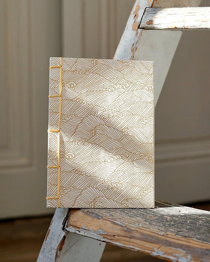 Small Japanese notebook - White/gold foam